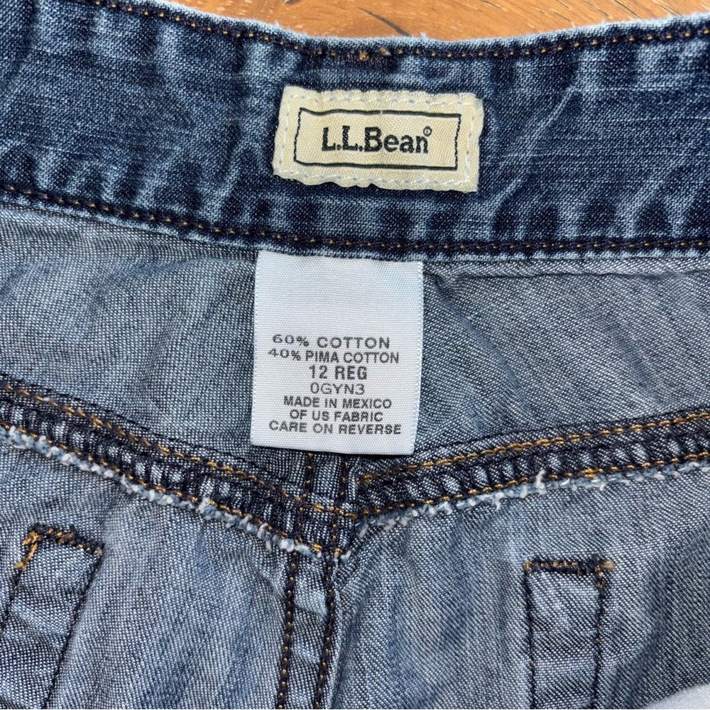 L.L. Bean Jean Shorts Size 12r - Picture 3 of 3